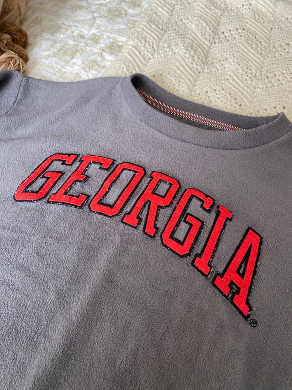 Pressbox Georgia Red Lettering Gray Soft Oversized Sweatshirt — Women’s L - Picture 7 of 10